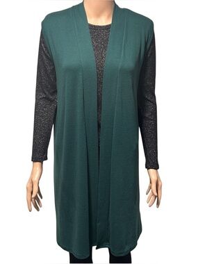 Elegant Green Women's Cardigan
